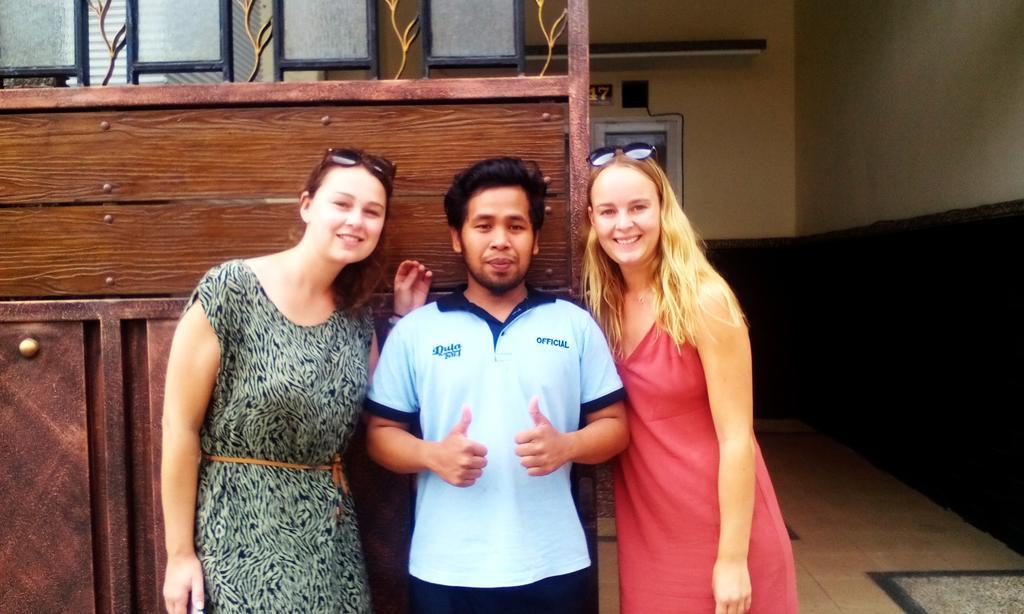 Griya Nelwan Guest House Malang Kültér fotó